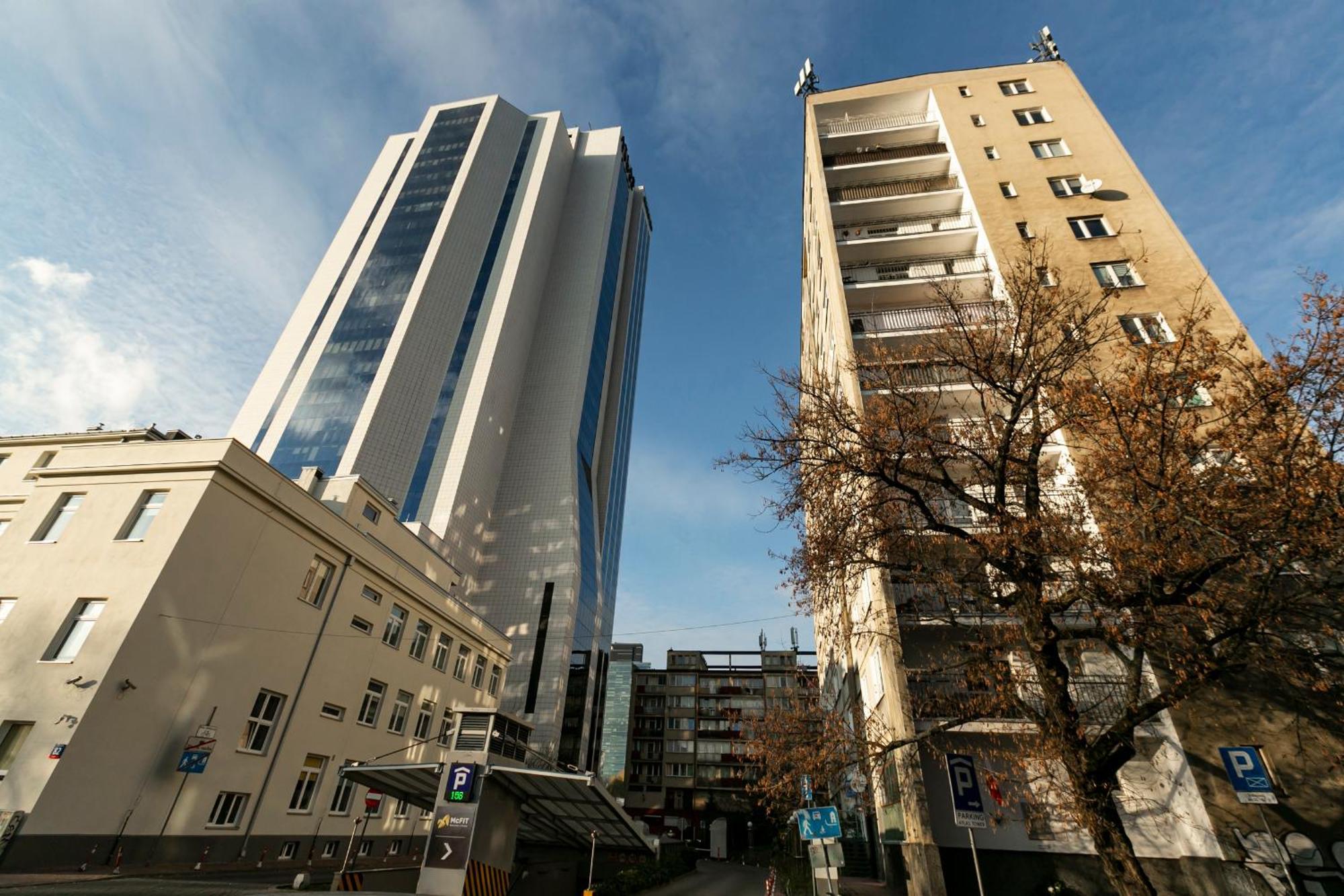 Nowogrodzka 78 - Apartament Dla 4 Osob - 200M Od Szpitala Klinicznego Na Lindleya - 1Km Do Dworca Centralnego - Wifi - Smart Tv 45 Cali Varsó Kültér fotó